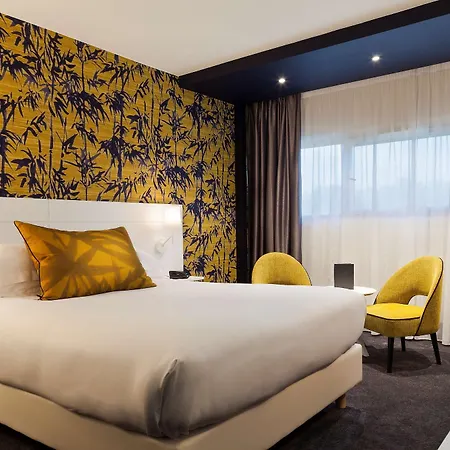 Paris Cdg Airport 4*