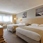 Paris Cdg Airport رواسي أو فرانس