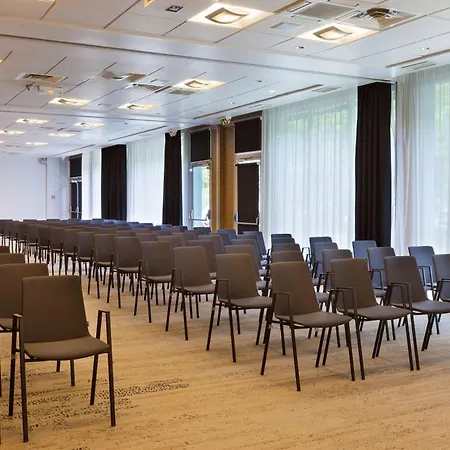 Paris Cdg Airport Отель