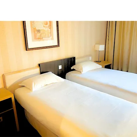 Paris Cdg Airport Hotel 4*