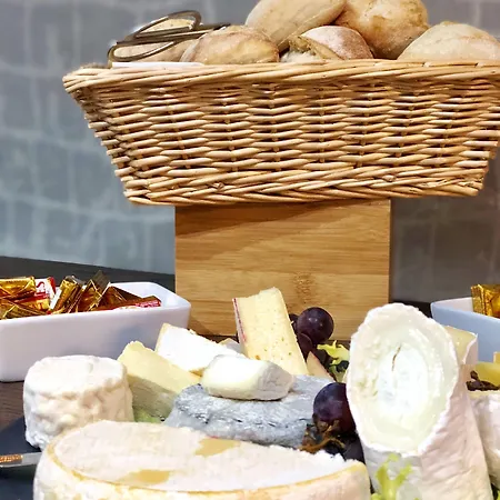 Paris Cdg Airport 4*