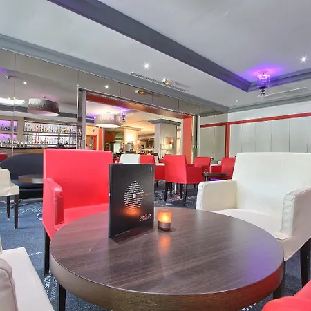 Paris Cdg Airport מלון 4*