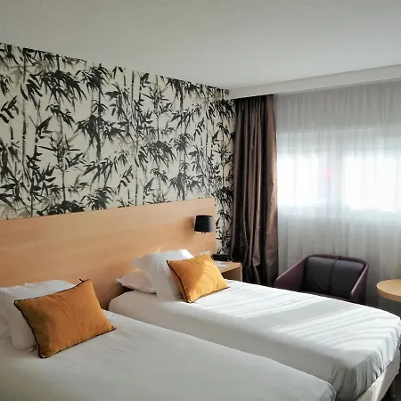 Paris Cdg Airport Отель 4*