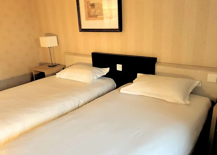 فندق Paris Cdg Airport 4*