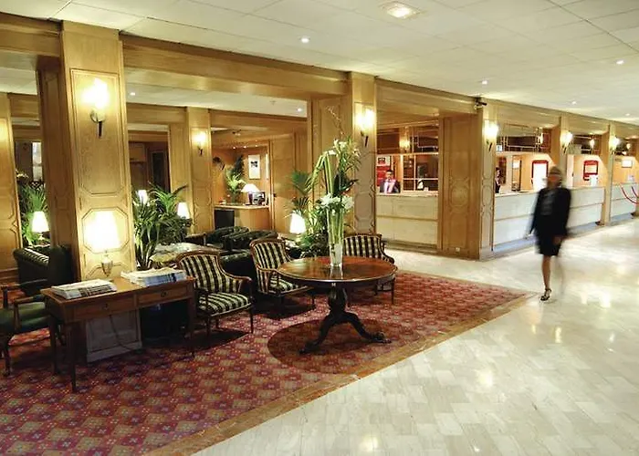 Paris Cdg Airport رواسي أو فرانس