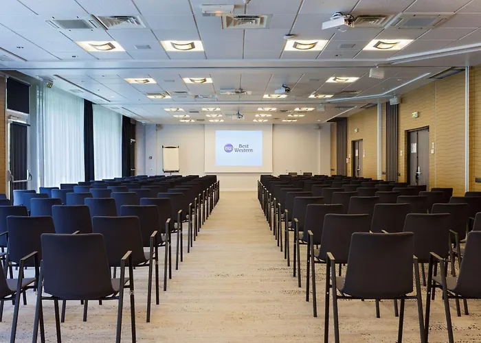 Paris Cdg Airport 4*